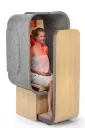 Zitten in de HUGseat, met de stralers aan